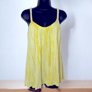 Velvet Sz M oversized Yellow and White Tie Dye Tank Top